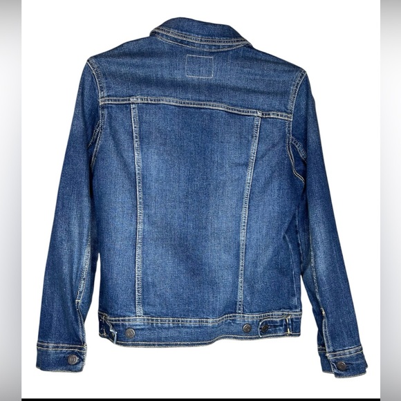 Old Navy Women’s Trucker Style Front Pockets Blue Denim Jacket SZ M - Picture 5 of 8